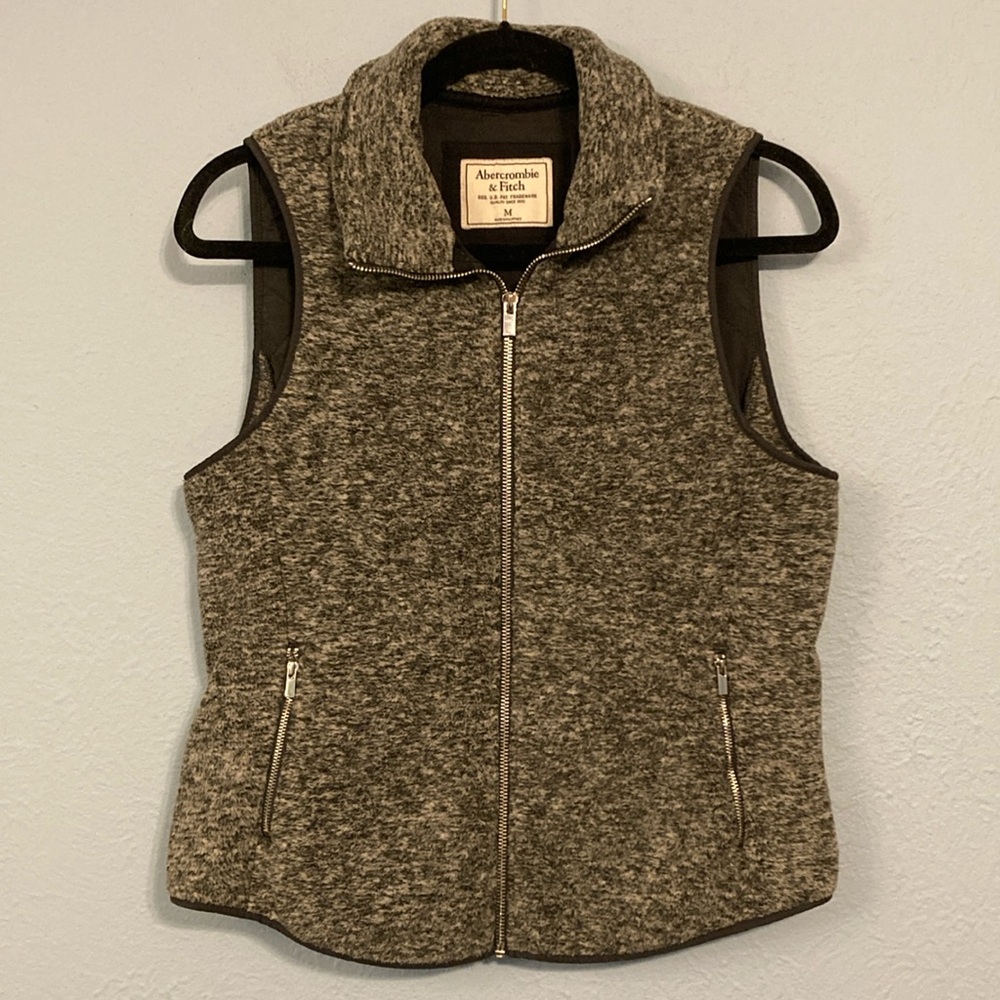 Abercrombie & Fitch Womens Size M Fleece Quilted Grey Vest Zip Up Collar Y2K